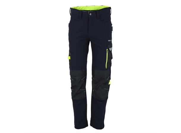 Bismuth Stretchpant ZP W. Pocket  BLK 58 Black Beauty 